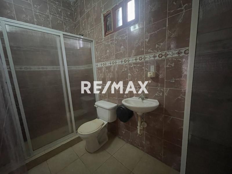 En Venta Local Industrial y Galpón Urb. Brisamar, Cardón, Carirubana, Falcón, 4154, VEN