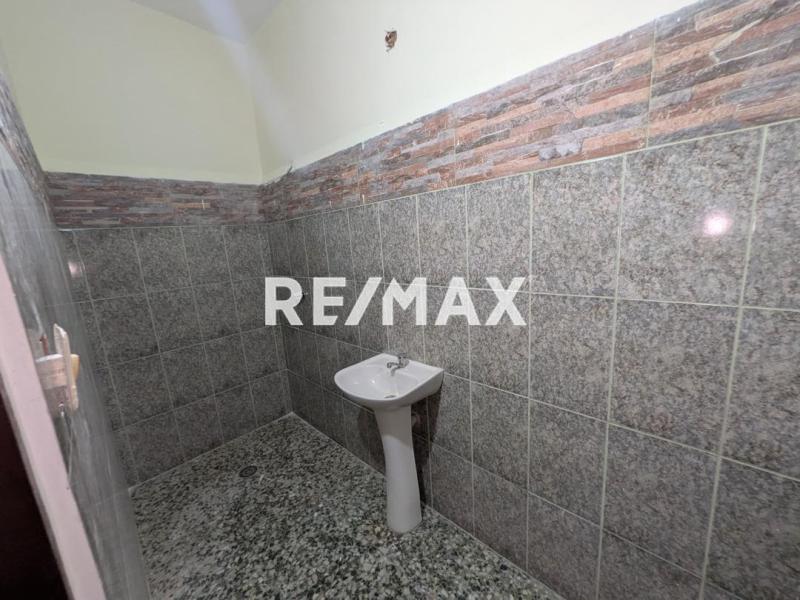 En Venta Local Comercial Judibana, Los Taques, Falcón, 4148, VEN