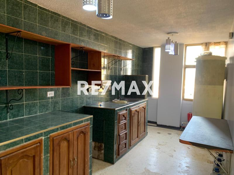 En Alquiler Apartamento Urb Santa Irene, Punto Fijo, Carirubana, Falcón, 4102, VEN