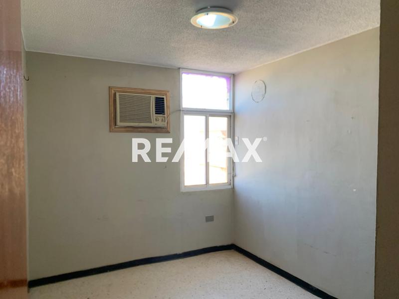 En Alquiler Apartamento Urb Santa Irene, Punto Fijo, Carirubana, Falcón, 4102, VEN