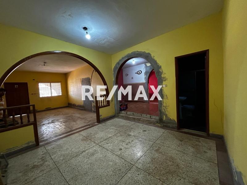 En Venta Casa o TownHouse Calle Zamora, Centro, Punto Fijo, Carirubana, Falcón, 4102, VEN
