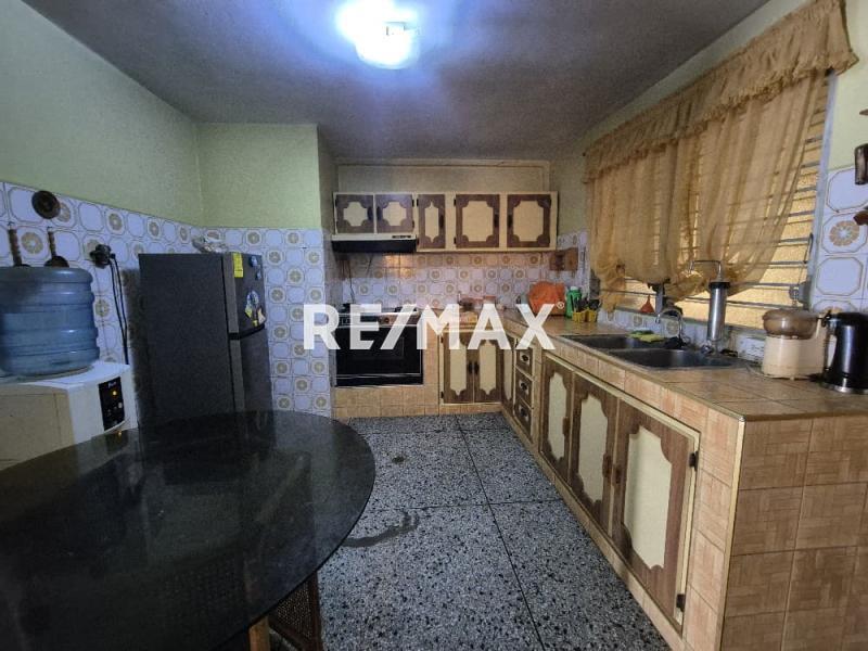 En Venta Casa o TownHouse Santa Irene