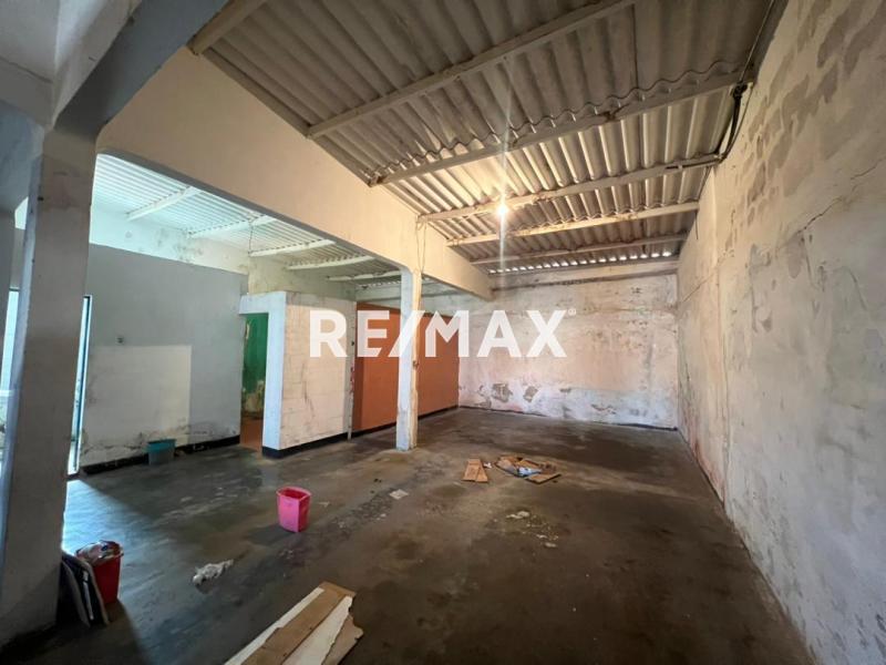 En Alquiler Local Comercial Calle Libertad, Centro, Punto Fijo, Carirubana, Falcón, 4102, VEN