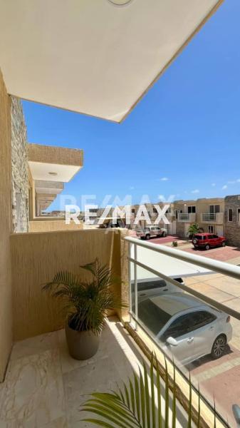 En Alquiler Casa o TownHouse Puerta Maraven