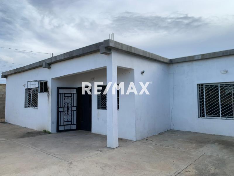 En Alquiler Casa o TownHouse Sector bella vista, municipio carirubana estado falcon