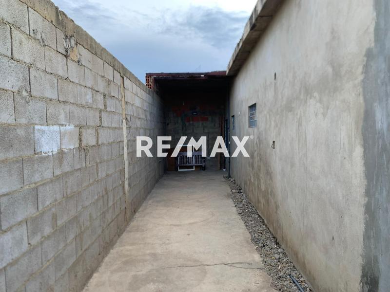 En Alquiler Casa o TownHouse Sector bella vista, municipio carirubana estado falcon