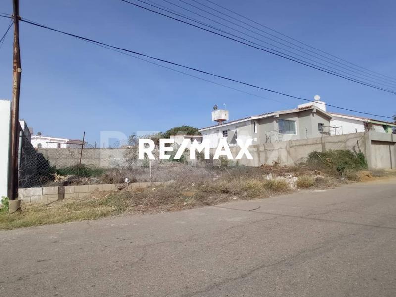 En Venta Terreno y Parcela Urb. Casacoima, Punto Fijo Estado Falcon