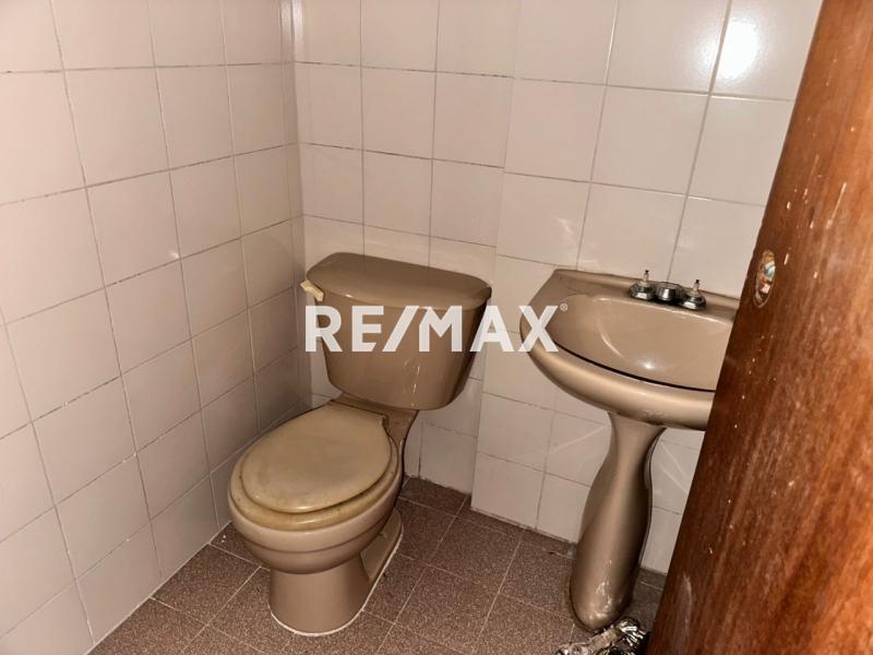 En Alquiler Local Comercial Calle Comercio, Carirubana, Punto Fijo, Carirubana, Falcón, 4102, VEN