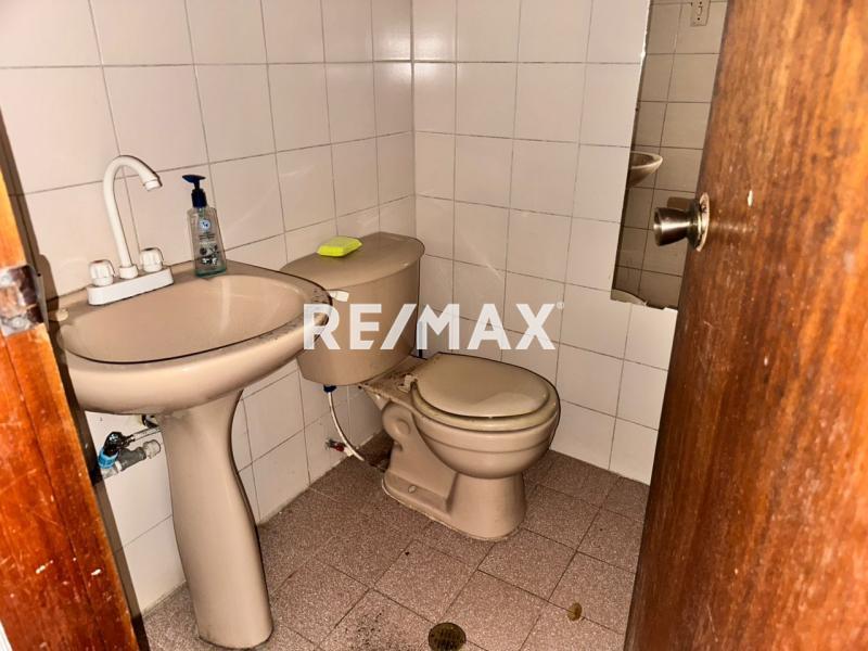 En Alquiler Local Comercial Calle Comercio, Carirubana, Punto Fijo, Carirubana, Falcón, 4102, VEN