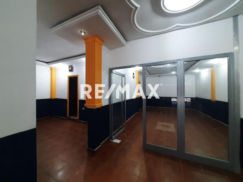 En Alquiler Local Comercial Calle Comercio, Carirubana, Punto Fijo, Carirubana, Falcón, 4102, VEN