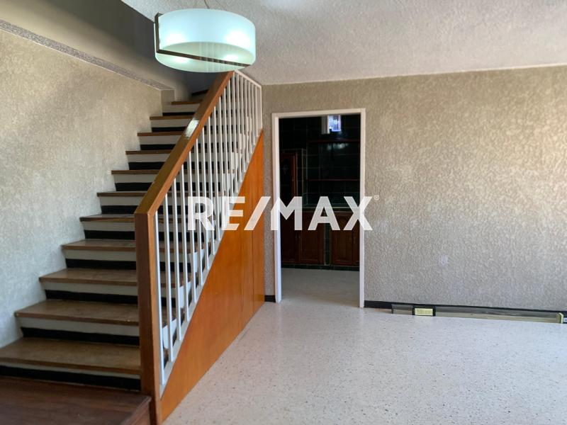 En Alquiler Apartamento Urb Zarabon