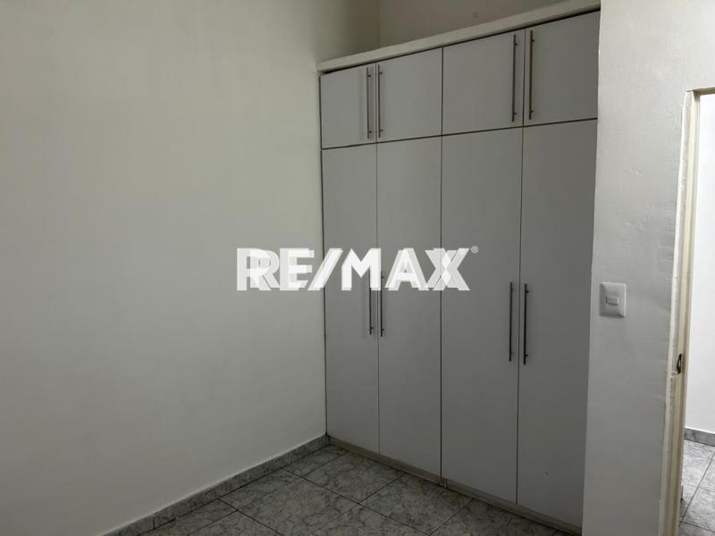 En Alquiler Apartamento Urb Zarabon