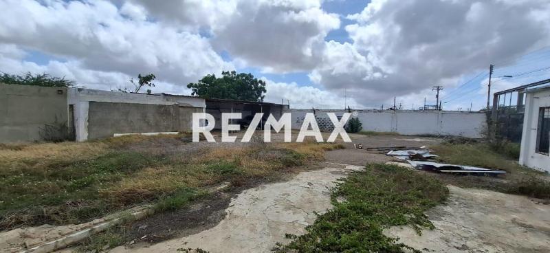 En Venta Local Comercial Centro Comercial Sambil Paraguaná, Punto Fijo, Edo. Falcón, VEN.