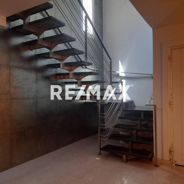 En Venta Casa o TownHouse PUERTA MARAVEN , CALLE SAN ROMAN