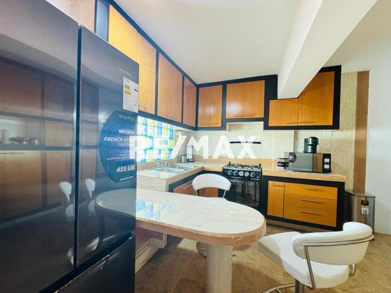 En Venta Casa o TownHouse PUERTA MARAVEN , CALLE SAN ROMAN