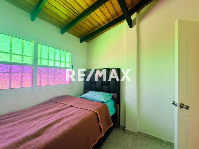 En Venta Casa o TownHouse PUERTA MARAVEN , CALLE SAN ROMAN