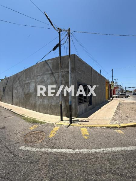 En Venta Local Industrial y Galpón Callejón Altagracia, Centro, Punto Fijo, Falcón, 4102, VEN
