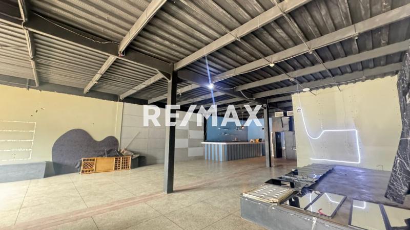 En Alquiler Local Comercial Puerta Maraven, Cardón, Falcón, 4154, VEN