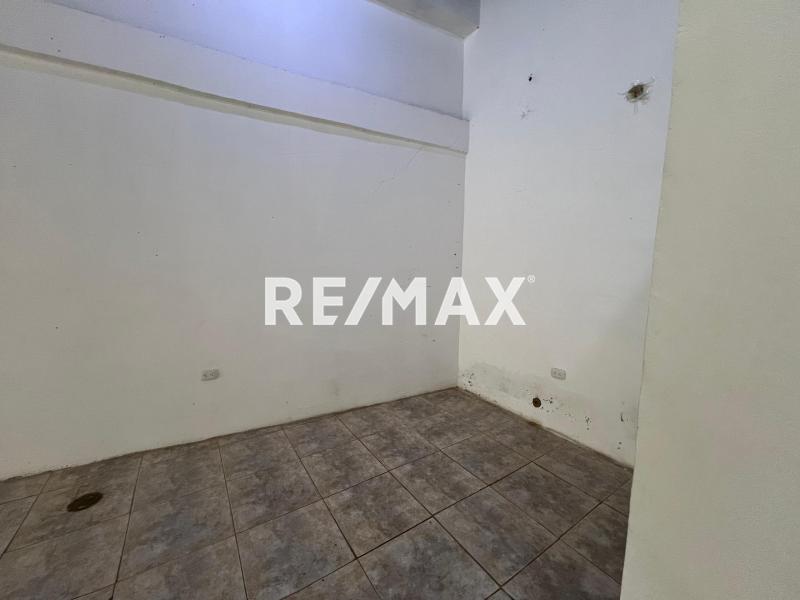 En Alquiler Local Comercial Puerta Maraven, Cardón, Falcón, 4154, VEN