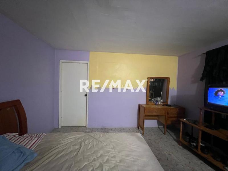 En Venta Casa o TownHouse PUERTA MARAVEN URBA. MARACARDON