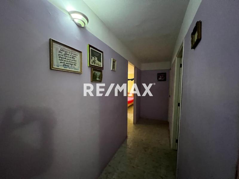 En Venta Casa o TownHouse PUERTA MARAVEN URBA. MARACARDON