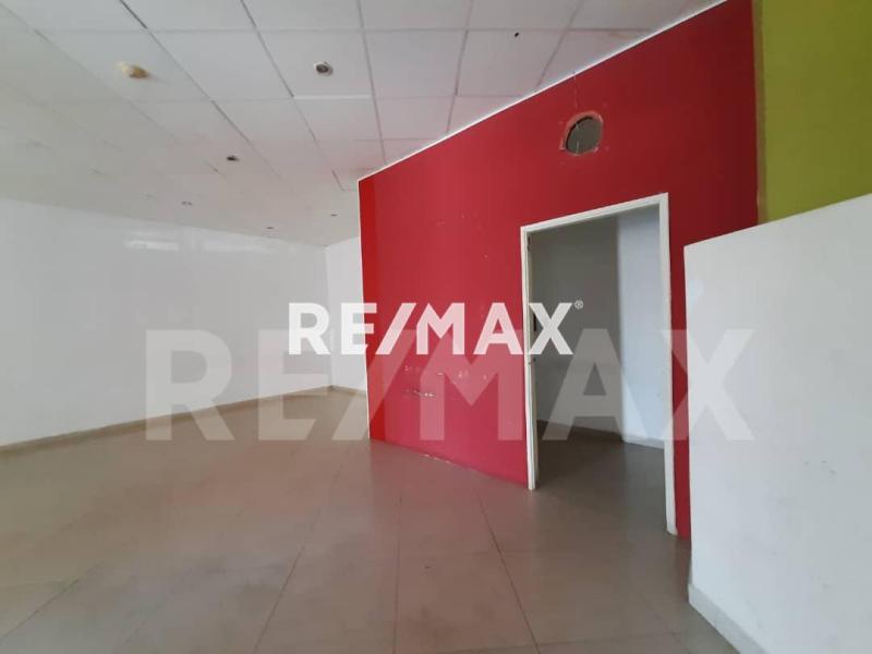 En Alquiler Local Comercial Calle Monagas, Centro, Punto Fijo, Falcón, 4102, VEN