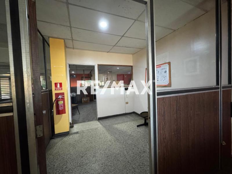 En Alquiler Local Industrial y Galpón Callejón Altagracia, Centro, Punto Fijo, Falcón, 4102, VEN