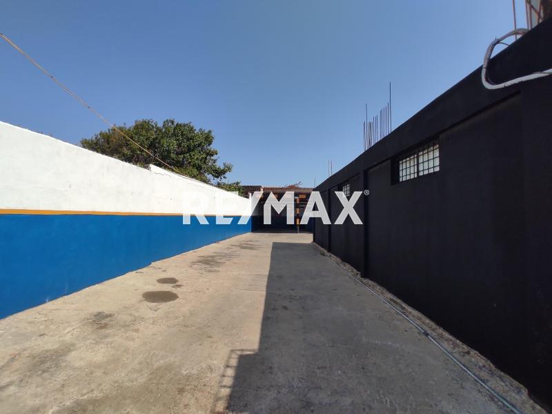 En Alquiler Local Industrial y Galpón SECTOR LAS MARGARITAS , PUNTO FIJO EDO FALCON