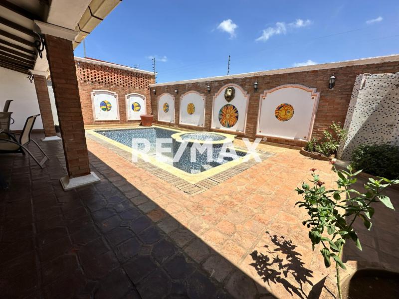 En Alquiler Casa o TownHouse urbanización pedro Manuel Arcaya I