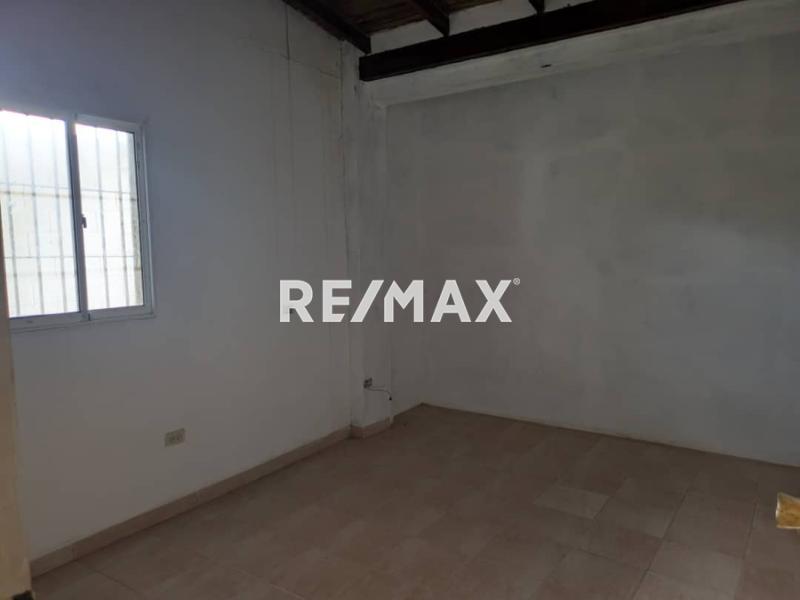 En Alquiler Casa o TownHouse Urbanización terrazas del caribe