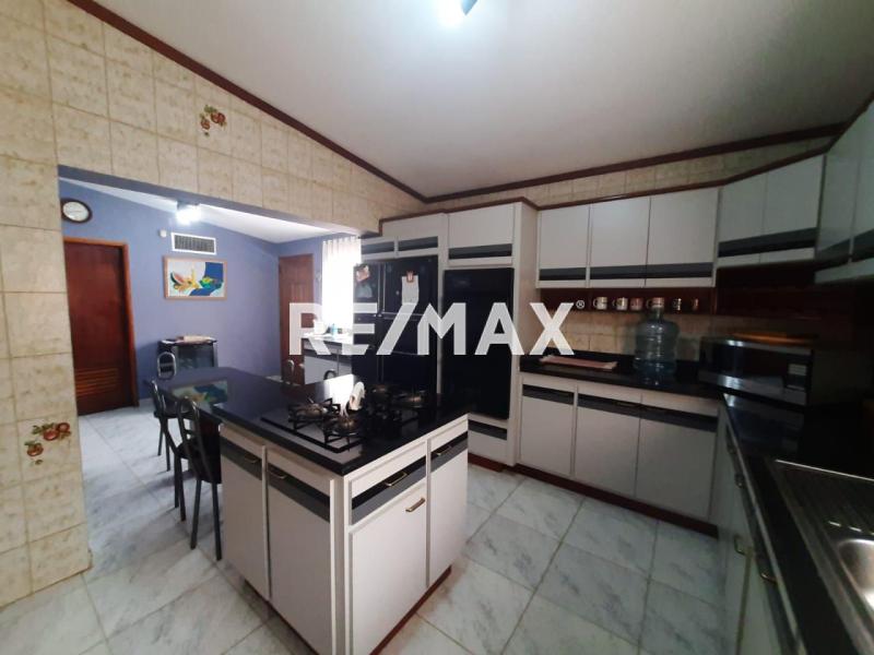 En Venta Casa o TownHouse Puerta Maraven, Urb Manaure