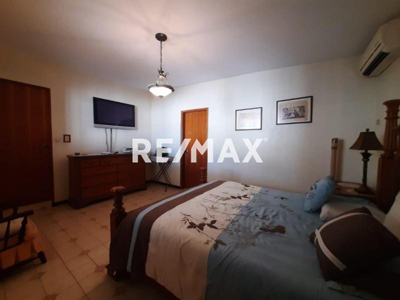 En Venta Casa o TownHouse Puerta Maraven, Urb Manaure