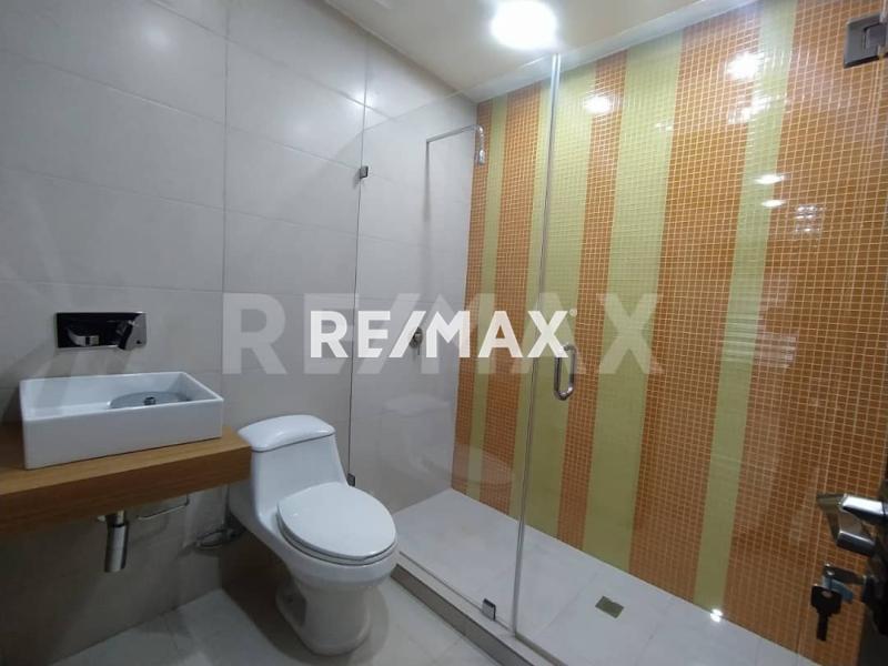 En Alquiler Casa o TownHouse Urb. Villas Paraiso,  Punto Fijo Estado Falcon