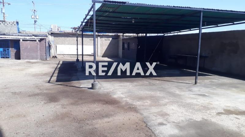 En Venta Local Industrial y Galpón Urb. Brisamar, Cardón, Falcón, 4154, VEN