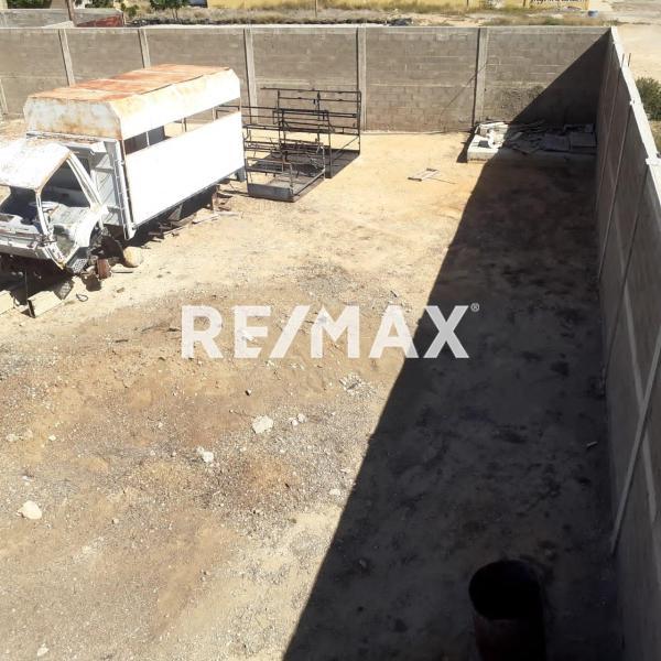 En Venta Local Industrial y Galpón Urb. Brisamar, Cardón, Falcón, 4154, VEN