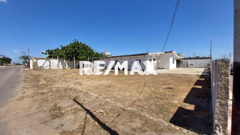 En Venta Terreno y Parcela puerta maraven