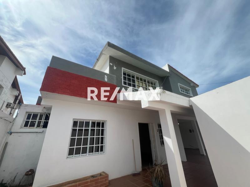 En Venta Casa o TownHouse Judibana, punto Fijo