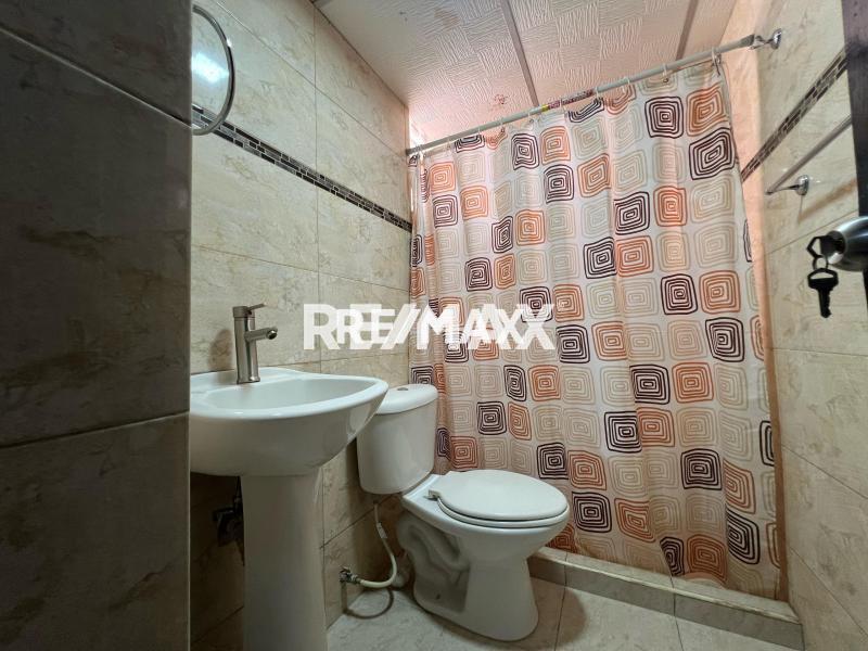 En Venta Apartamento Avenida Girardot, Centro, Punto Fijo, Falcón, 4102, VEN