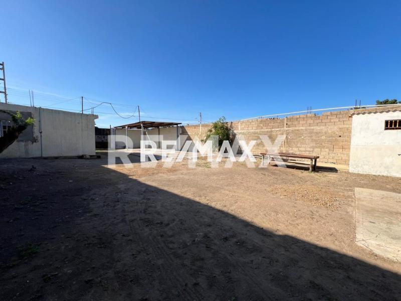 En Alquiler Local Industrial y Galpón Guaranao, Punto Fijo, Falcón, 4167, VEN