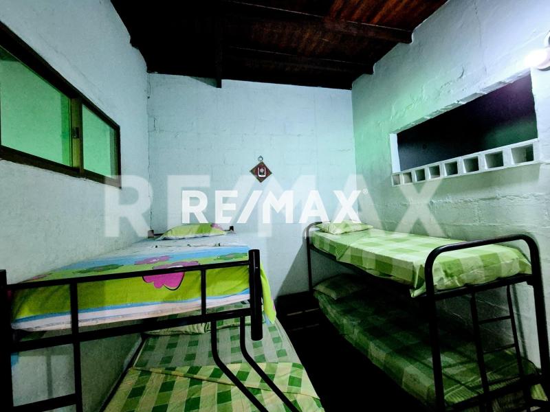 En Venta Casa o TownHouse Villa Marina, Falcón, VEN