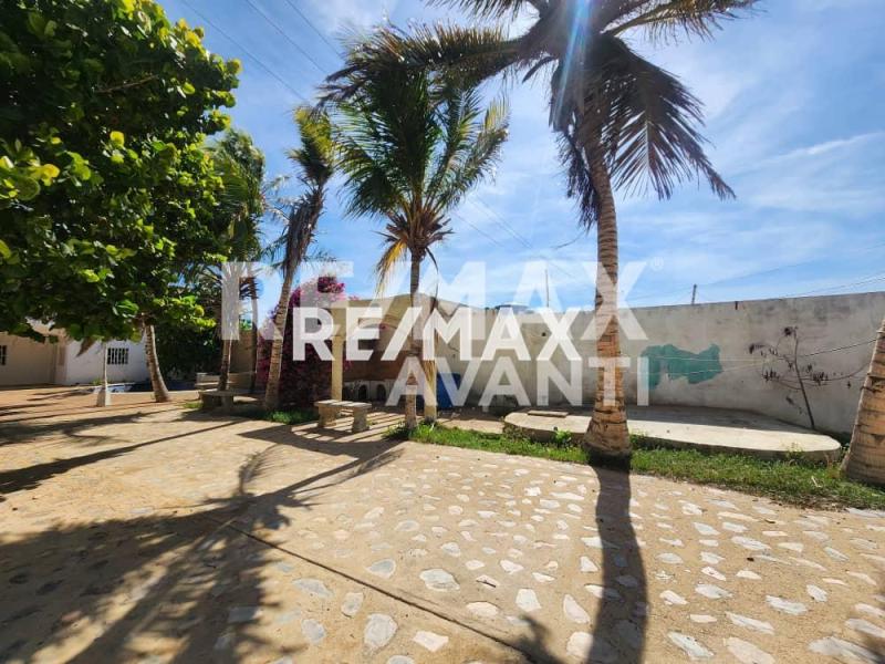 En Venta Casa o TownHouse Villa Marina, Falcón, VEN