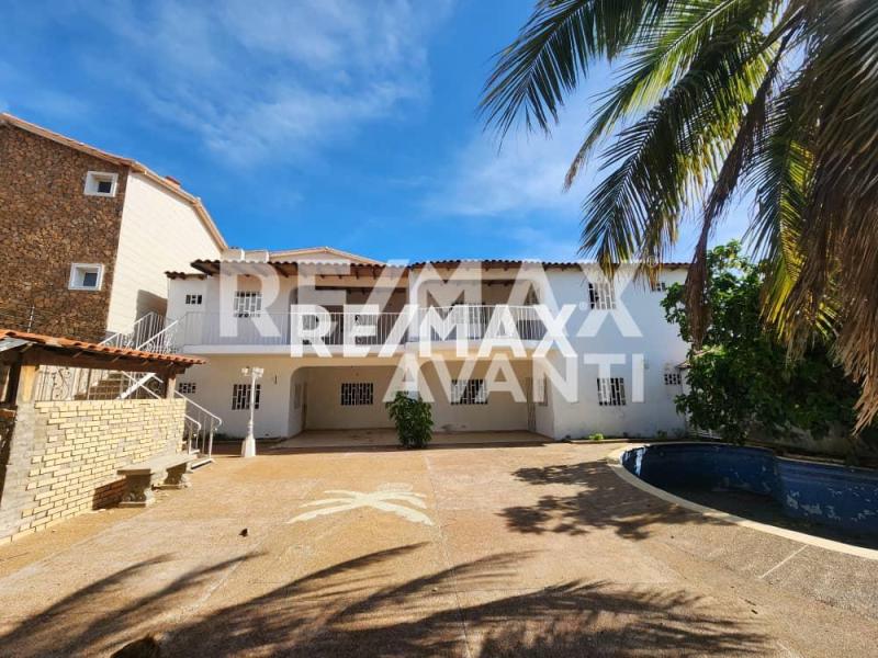 En Venta Casa o TownHouse Villa Marina, Falcón, VEN