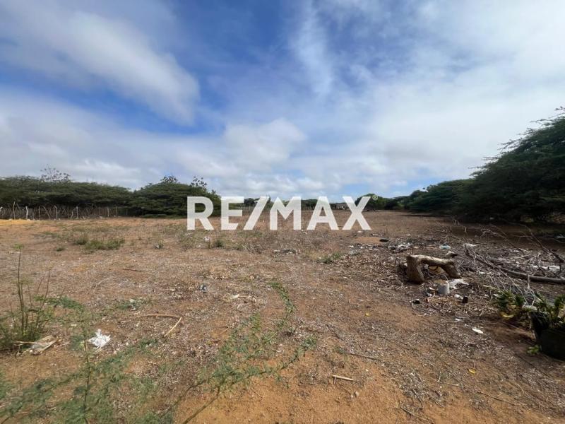 En Venta Casa o TownHouse Adicora, Falcón, 4142, VEN