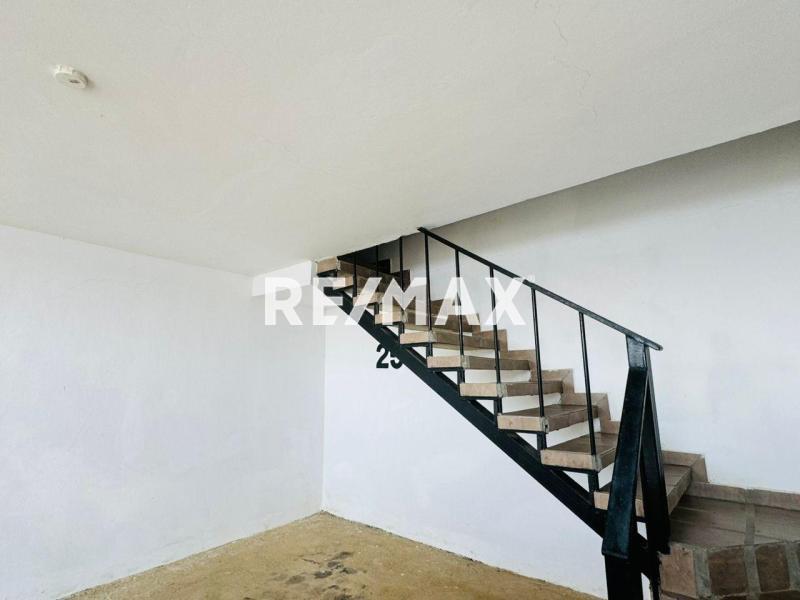 En Venta Hotel Av. los Olivos, Guanadito, Los Taques, Falcón, 4102, VEN