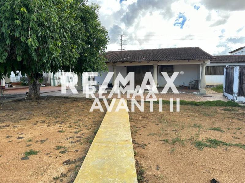 En Venta Casa o TownHouse Calle Tumarusa, Punta Cardón, Punto Fijo, Carirubana, Falcón, 4102, VEN