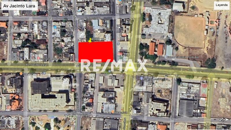 En Venta Terreno y Parcela Avenido Jacinto Lara, Centro, Punto Fijo, Falcón, 4102, VEN