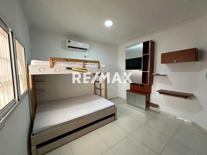 En Alquiler Casa o TownHouse Urbanización Casacoima, Punto Fijo, Carirubana, Falcón, 4102, VEN