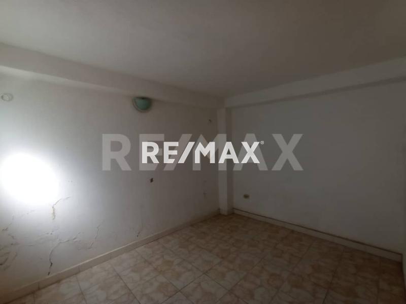 En Alquiler Casa o TownHouse Av. Principal de Bella Vista, Punto Fijo Estado Falcon