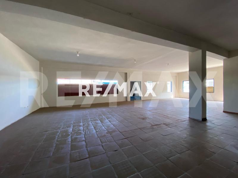 En Venta Local Comercial Calle Colombia, Centro, Punto Fijo, Falcón, 4102, VEN