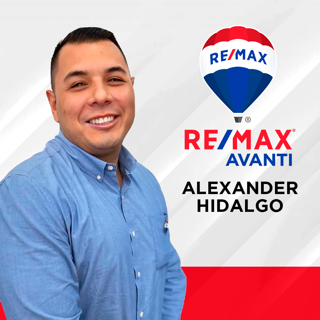 En Venta Local Comercial Ave Ollarvides , CC Caribbeam PB